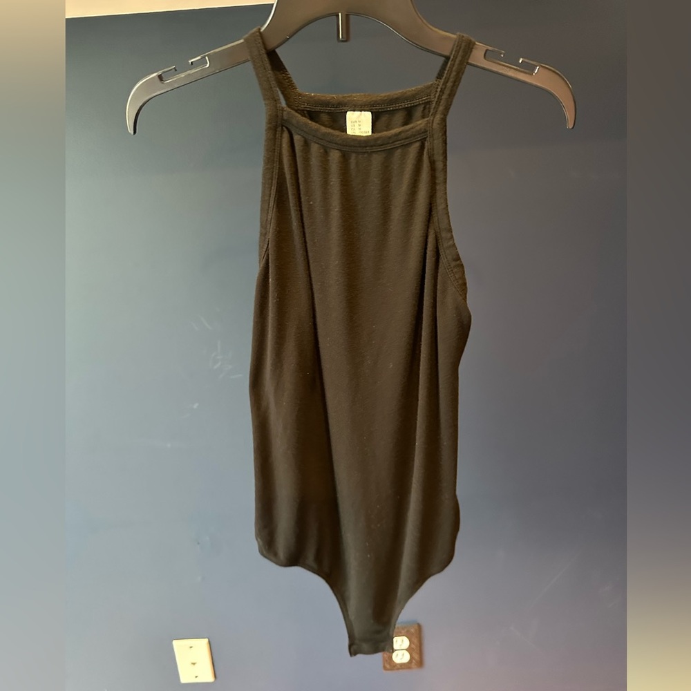 High neck tank bodysuit black sz M